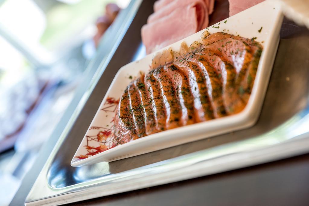 Logis Hotel Restaurant Des Chateaux Azay-le-Rideau Zewnętrze zdjęcie