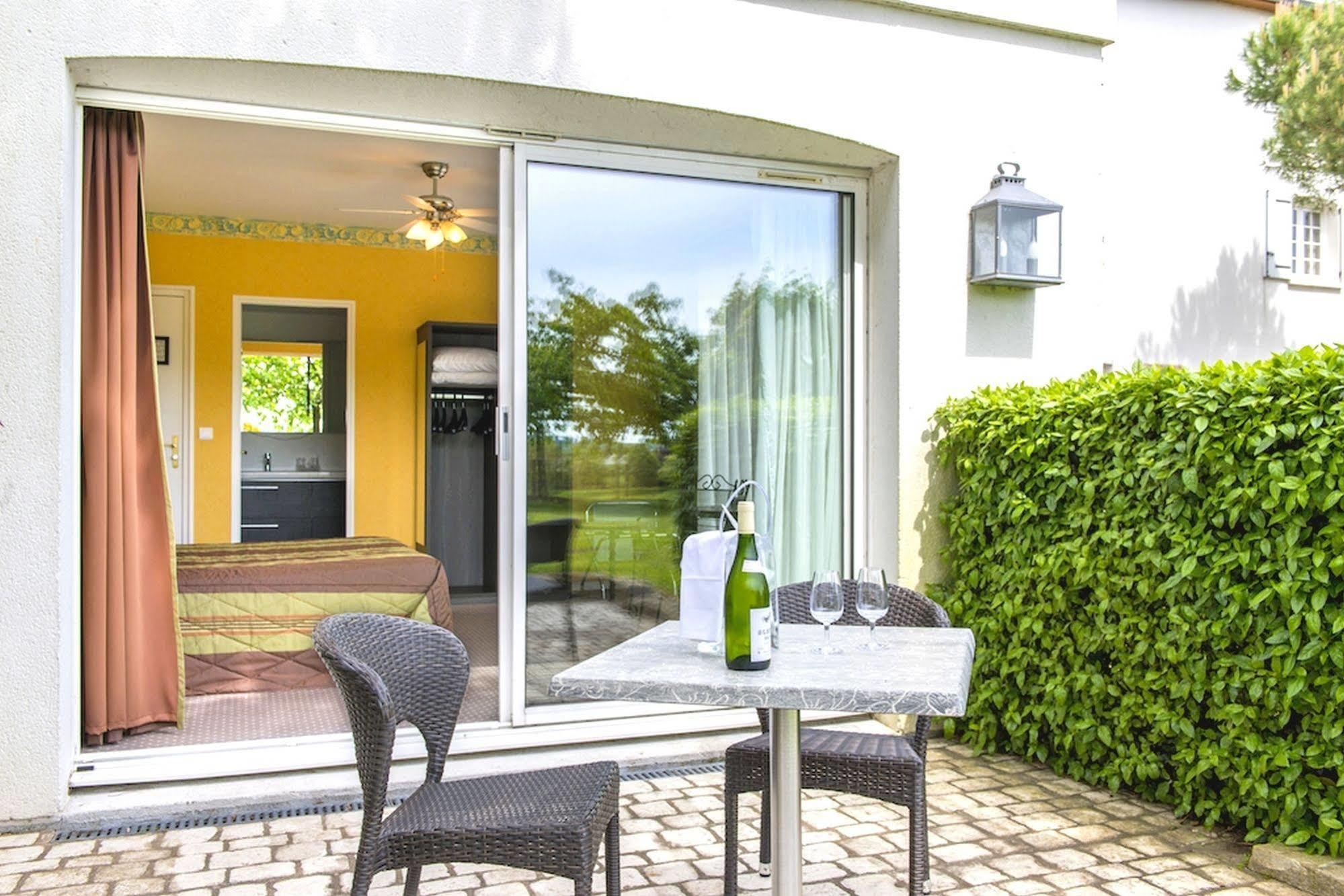 Logis Hotel Restaurant Des Chateaux Azay-le-Rideau Zewnętrze zdjęcie